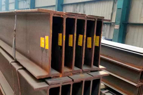 大連鋼結(jié)構(gòu)加工制作涉及到鋼材的選材、加工、制作和安裝等各個(gè)環(huán)節(jié)